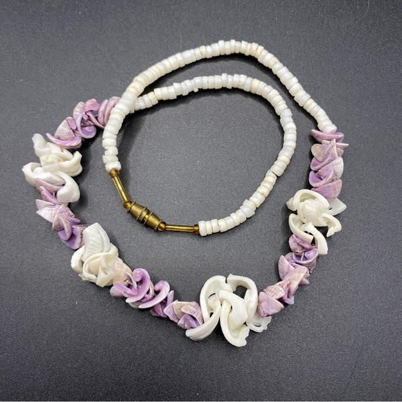 Vintage Purple & White Natural Shell Necklace - Picture 7 of 8